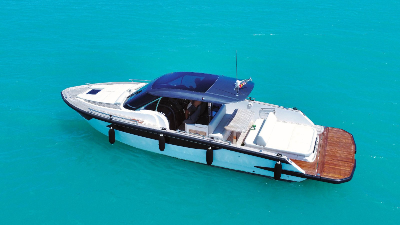 FOCUS MOTOR YACHTS FOCUS FORZA 37